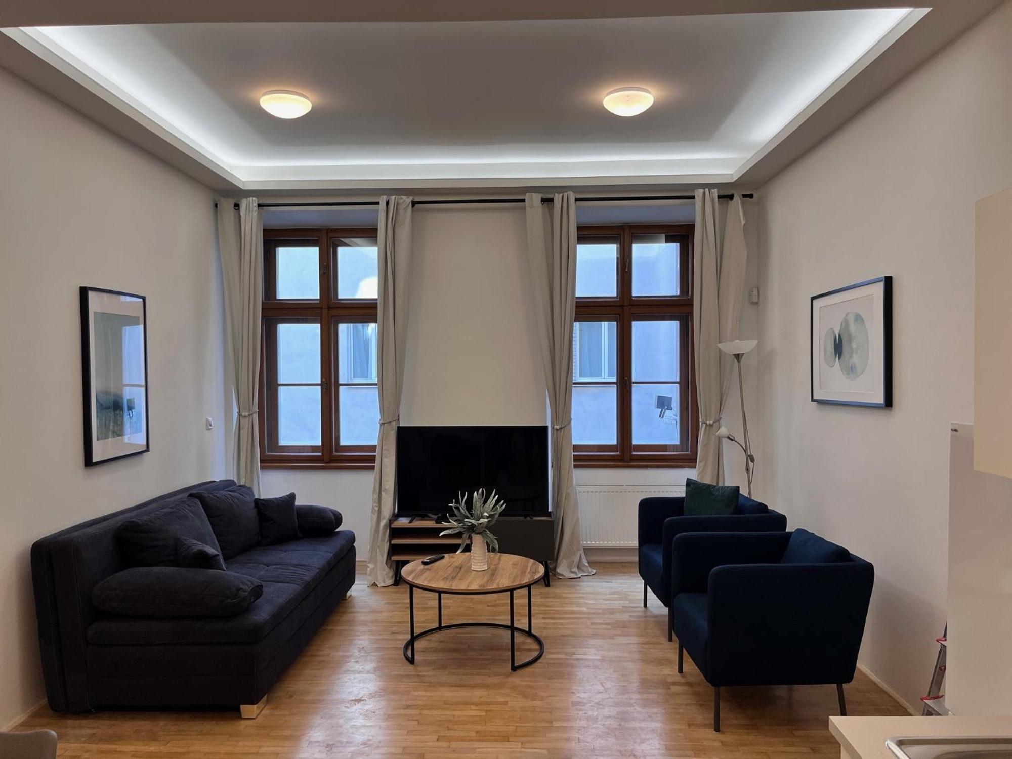 City Centre Apartment With Parking Prága Kültér fotó