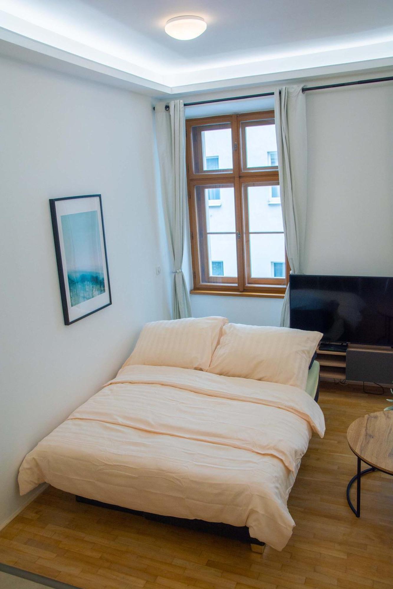City Centre Apartment With Parking Prága Kültér fotó