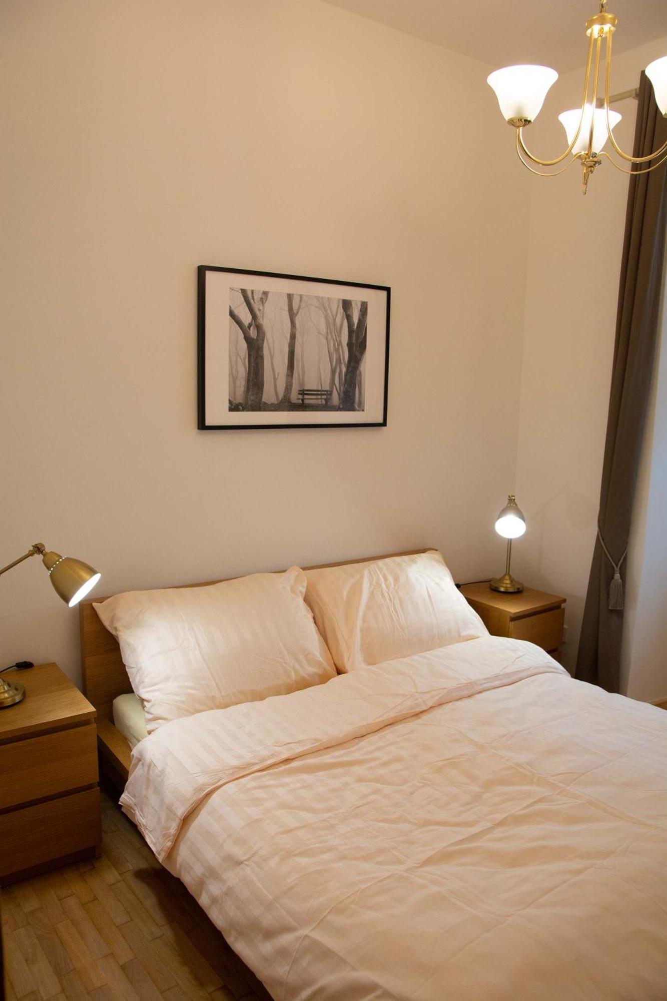 City Centre Apartment With Parking Prága Kültér fotó