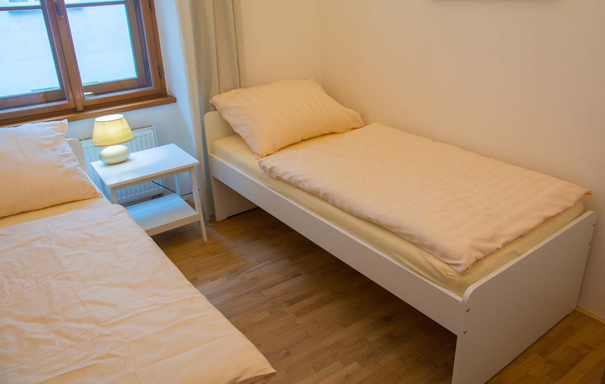City Centre Apartment With Parking Prága Kültér fotó