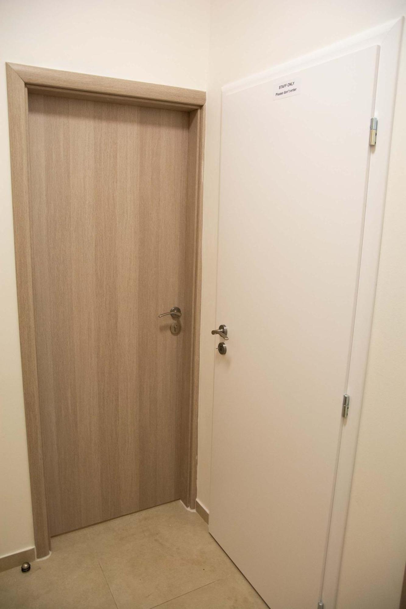City Centre Apartment With Parking Prága Kültér fotó